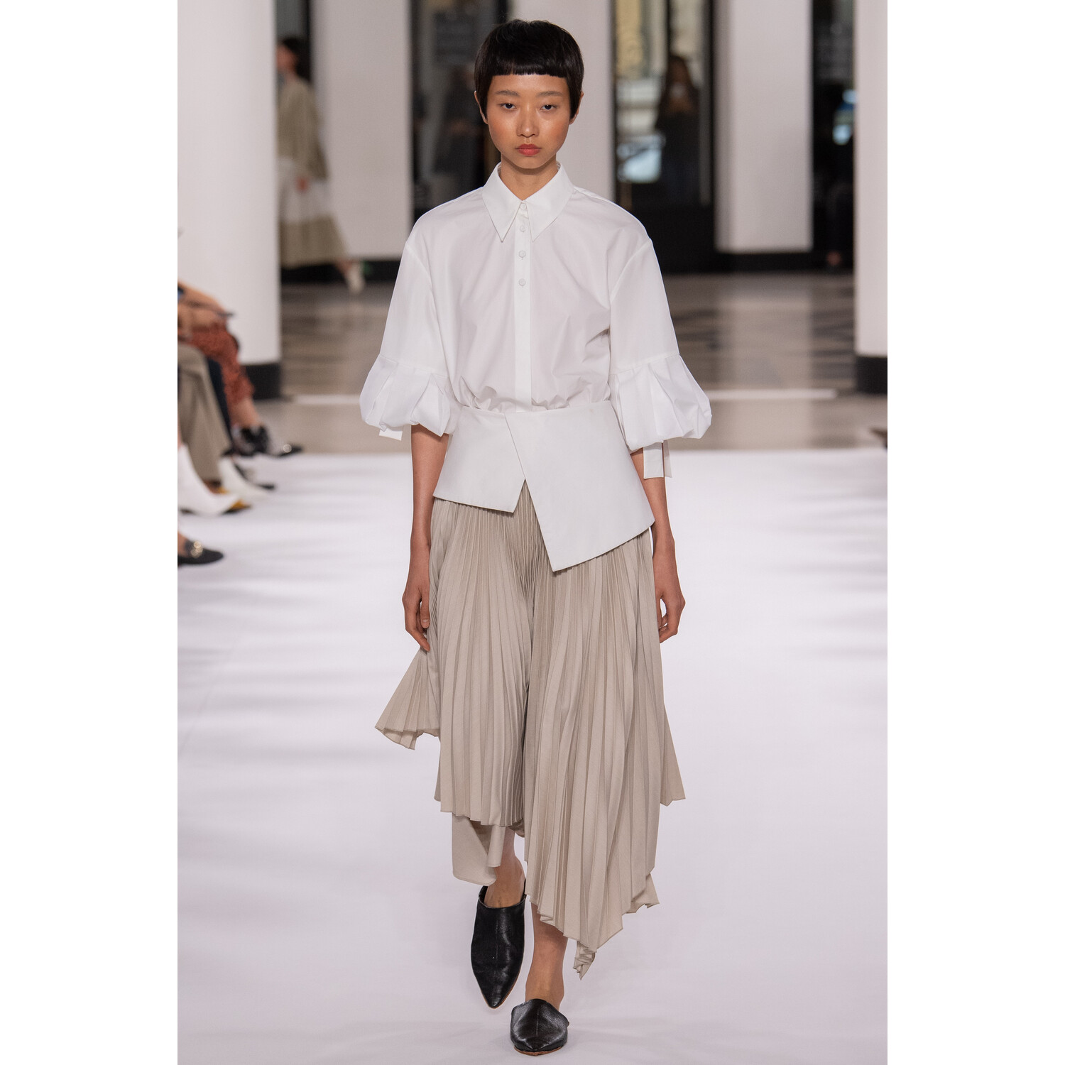 Фото Nobi Talai Spring 2019 PFW / Nobi Talai весна-лето 2019 Неделя моды в Париже